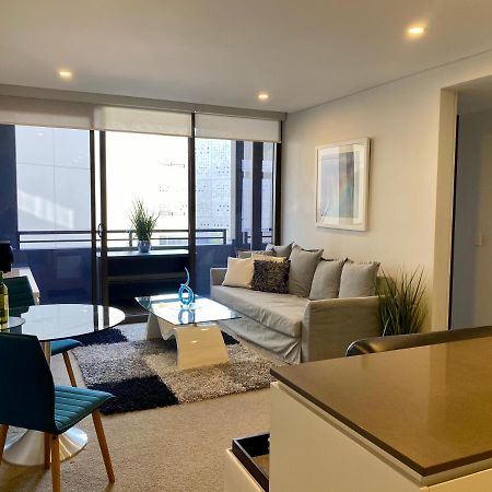 Governor Luxe 1 Bedroom Apartment In The Heart Of Barton Wifi Gym Wine Secure Parking Canberra Kingston Екстериор снимка