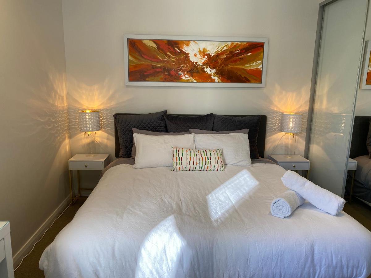 Governor Luxe 1 Bedroom Apartment In The Heart Of Barton Wifi Gym Wine Secure Parking Canberra Kingston Екстериор снимка