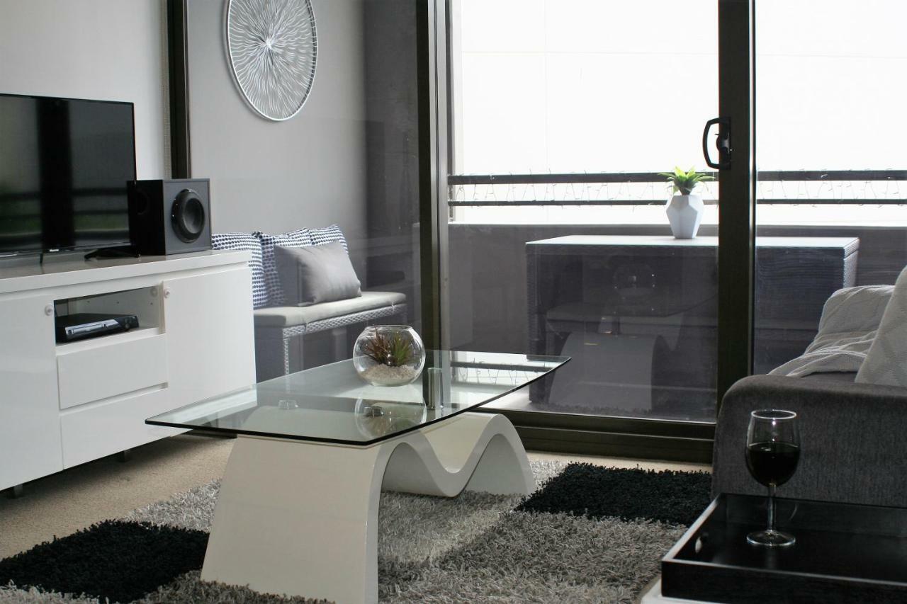 Governor Luxe 1 Bedroom Apartment In The Heart Of Barton Wifi Gym Wine Secure Parking Canberra Kingston Екстериор снимка