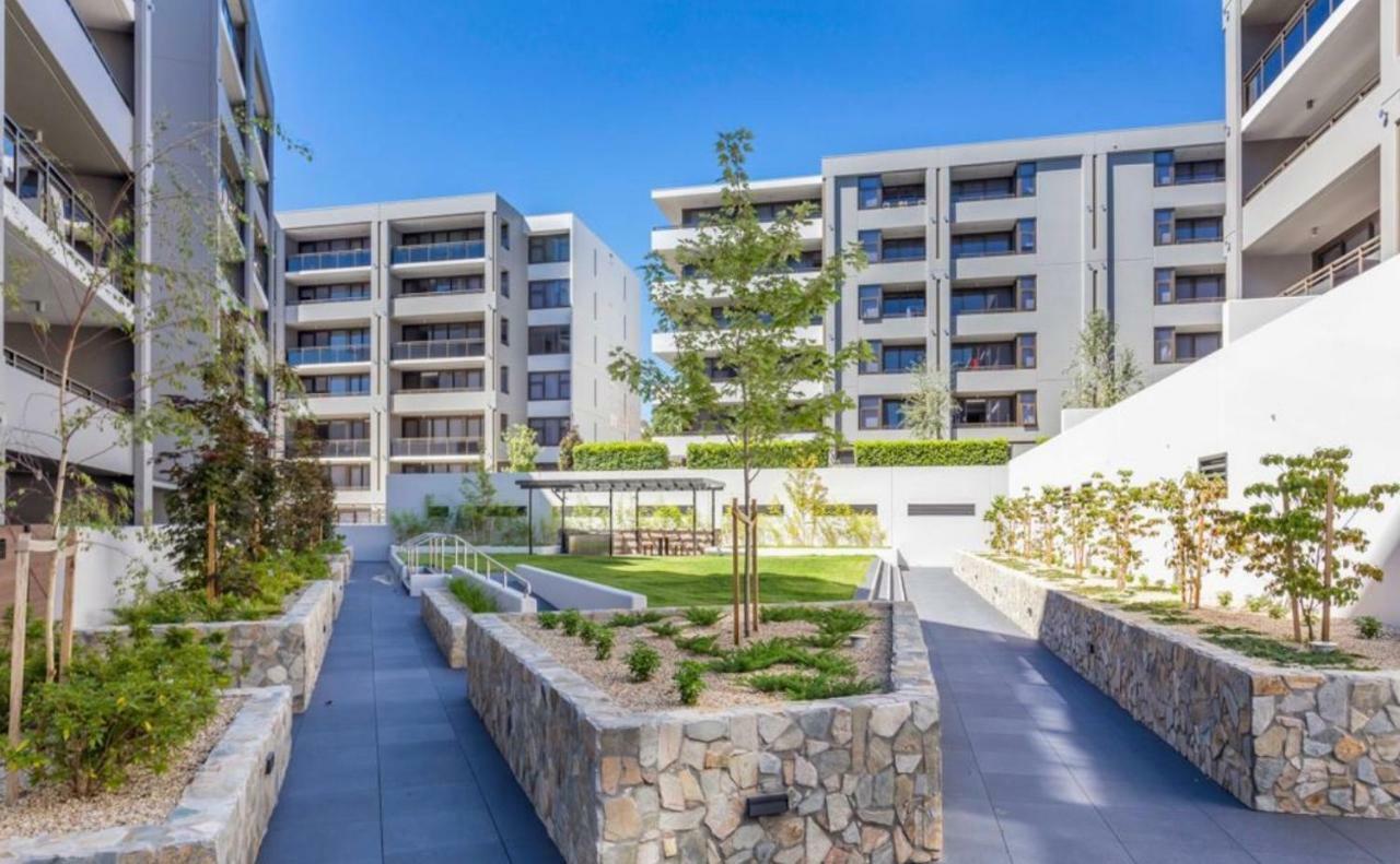 Governor Luxe 1 Bedroom Apartment In The Heart Of Barton Wifi Gym Wine Secure Parking Canberra Kingston Екстериор снимка